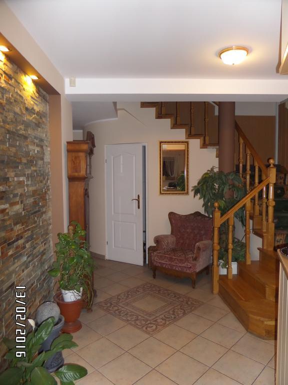Homestay Karis